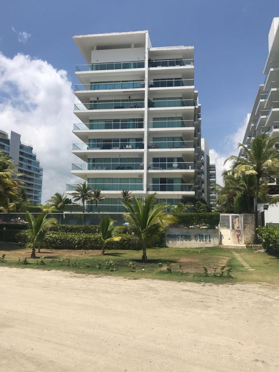 Morros Vitri Disfruta De Acceso Directo A La Playa Cartagena